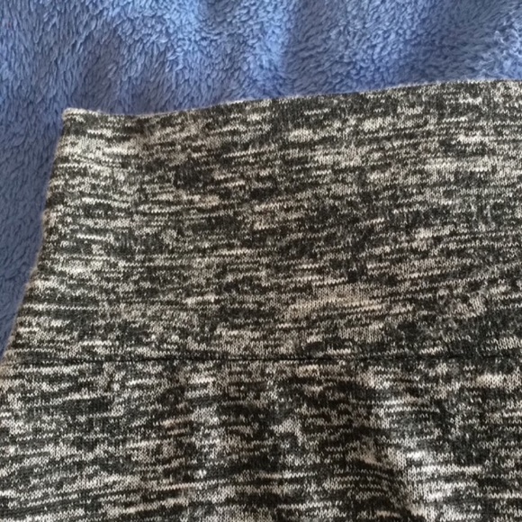 By & By Black & White Knit maxi skirt Size Medium - Picture 2 of 8